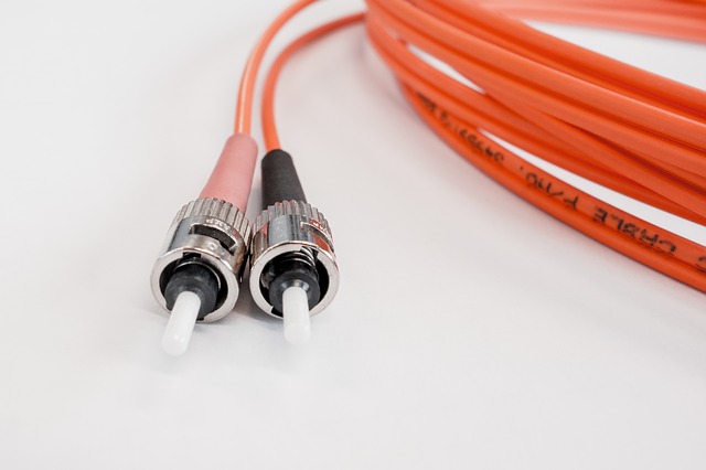 types of network cables fibre optics