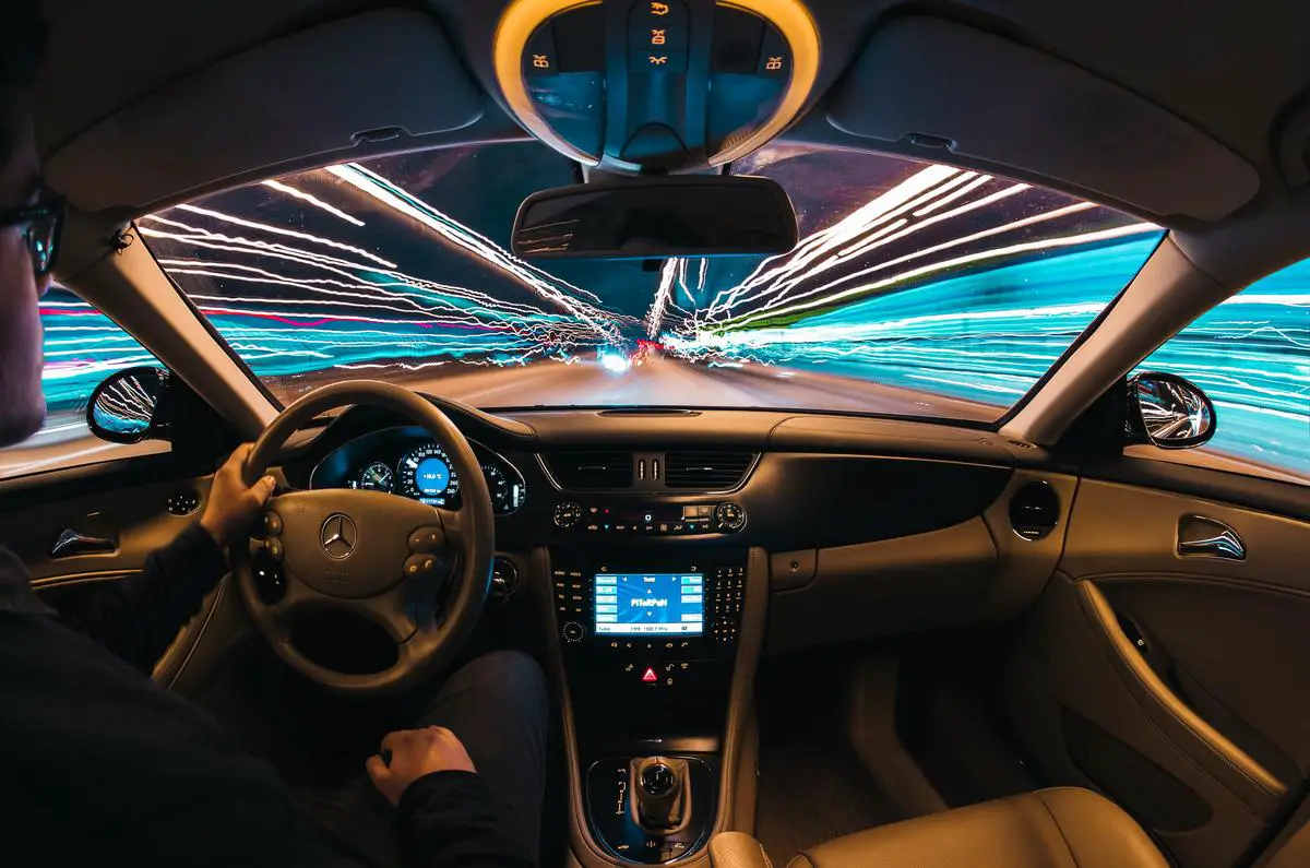 Image depicting autonomous driving with AI enabling vehicles to navigate without human input